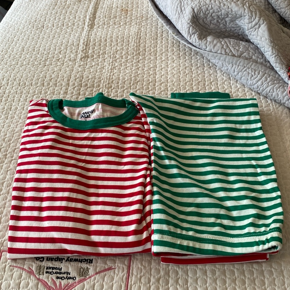 Christmas pajamas lanes end size 16